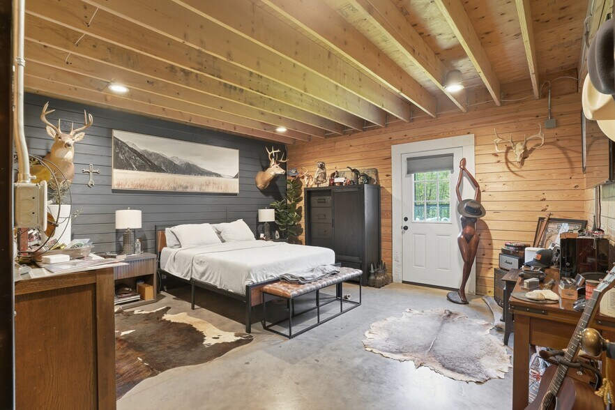 More Photos Of 51 Redder rd, Pine Bush Flex For Sale