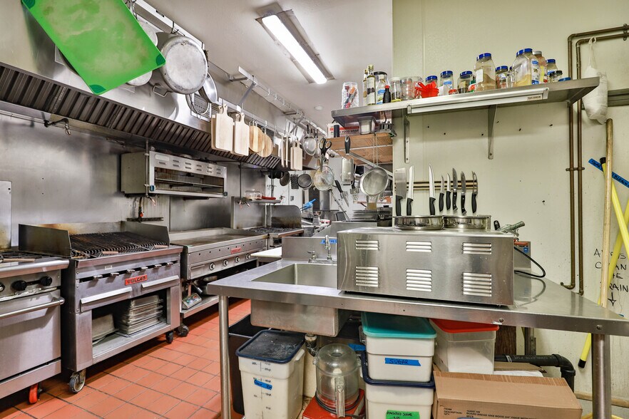 More Photos Of 251-253 Main St, Placerville Restaurant For Sale