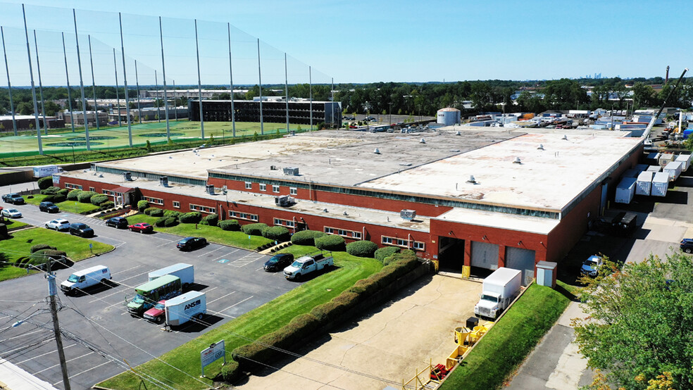 Primary Photo Of 2100 Byberry Rd, Philadelphia Warehouse For Lease