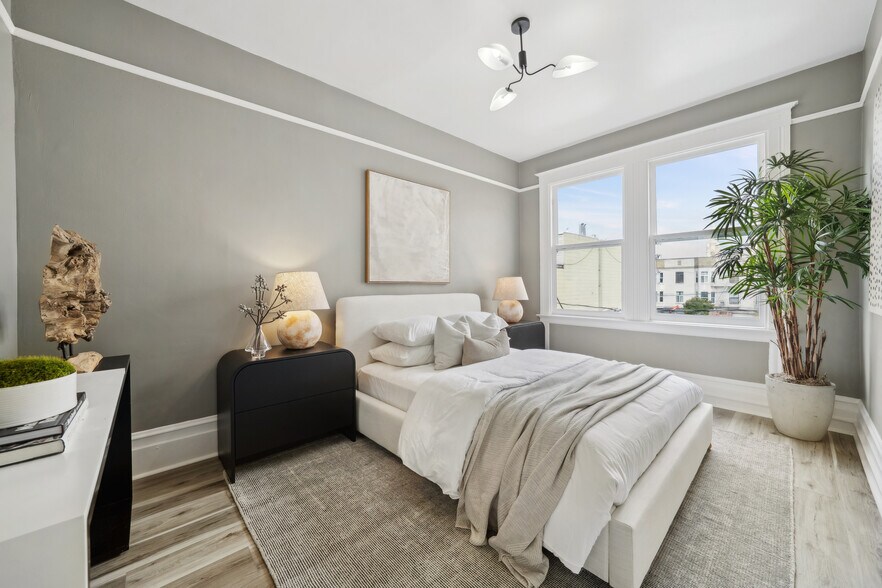 More Photos Of 17-19 Card Aly, San Francisco Apartments For Sale