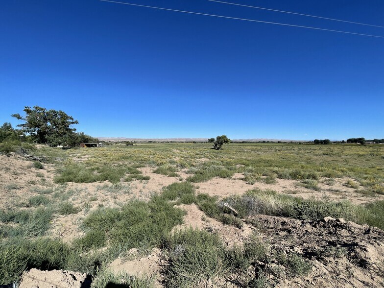 Primary Photo Of 8 Chunky rd, Socorro Land For Sale