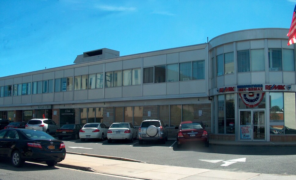 Primary Photo Of 3366 Park Ave, Wantagh Office For Lease