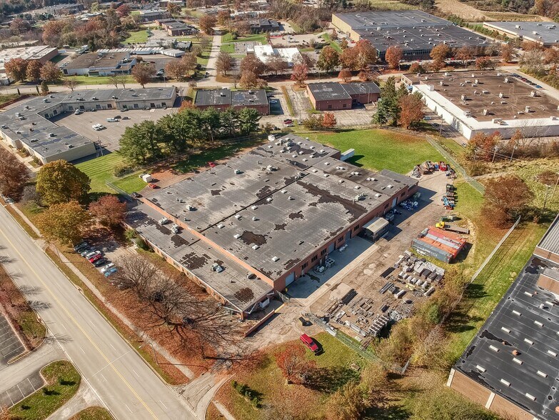 More Photos Of 150 Gamma Dr, Pittsburgh Light Manufacturing For Sale