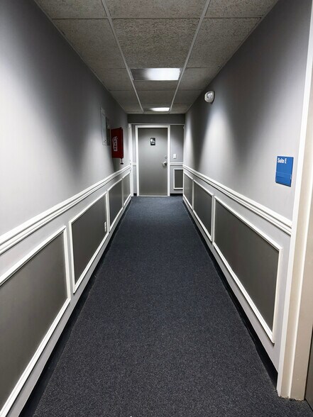 More Photos Of 7444 Holabird Ave, Dundalk Storefront Retail Office For Lease