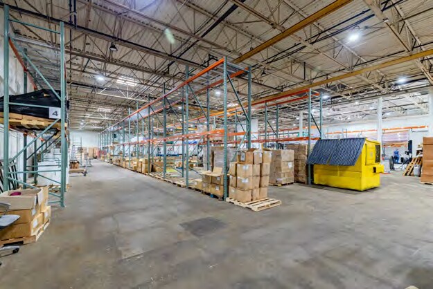 More Photos Of 23600 Schoenherr Rd, Warren Warehouse For Sale