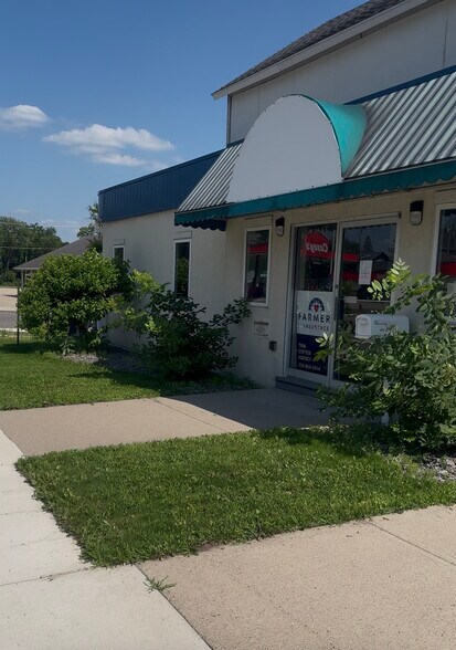 Primary Photo Of 718 E 13th St, Glencoe Medical For Lease
