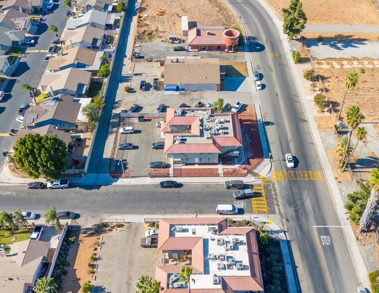 More Photos Of 5748 Tilton Ave, Jurupa Valley Apartments For Sale