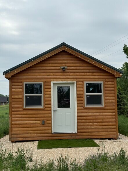 Primary Photo Of 1250 Strand Rd, Evansville Office Residential For Sale