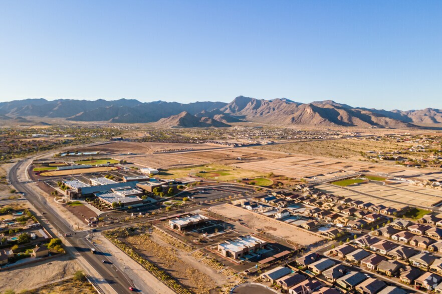 More Photos Of 4175 N Pioneer Dr, Litchfield Park Unknown For Lease