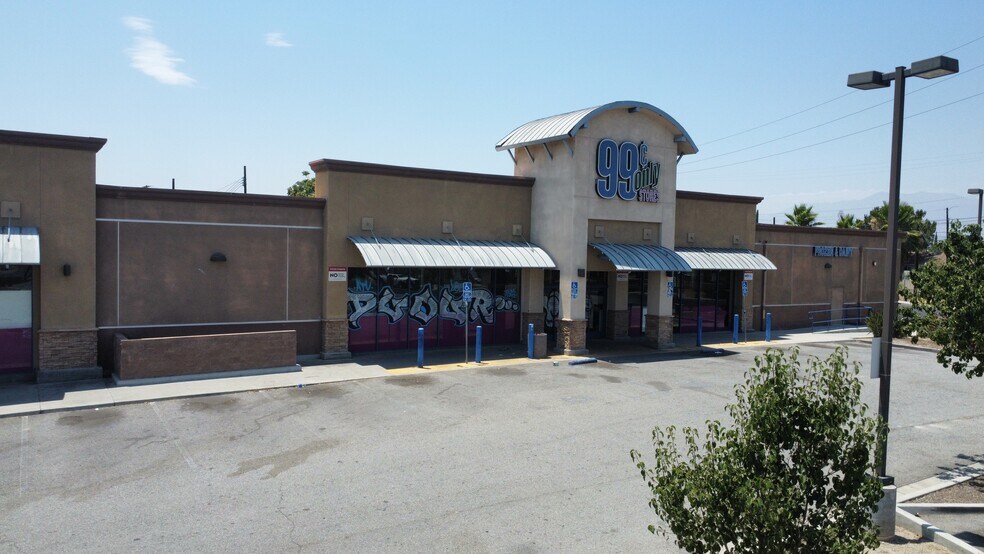 More Photos Of 1481 N La Cadena Dr, Colton Storefront For Sale
