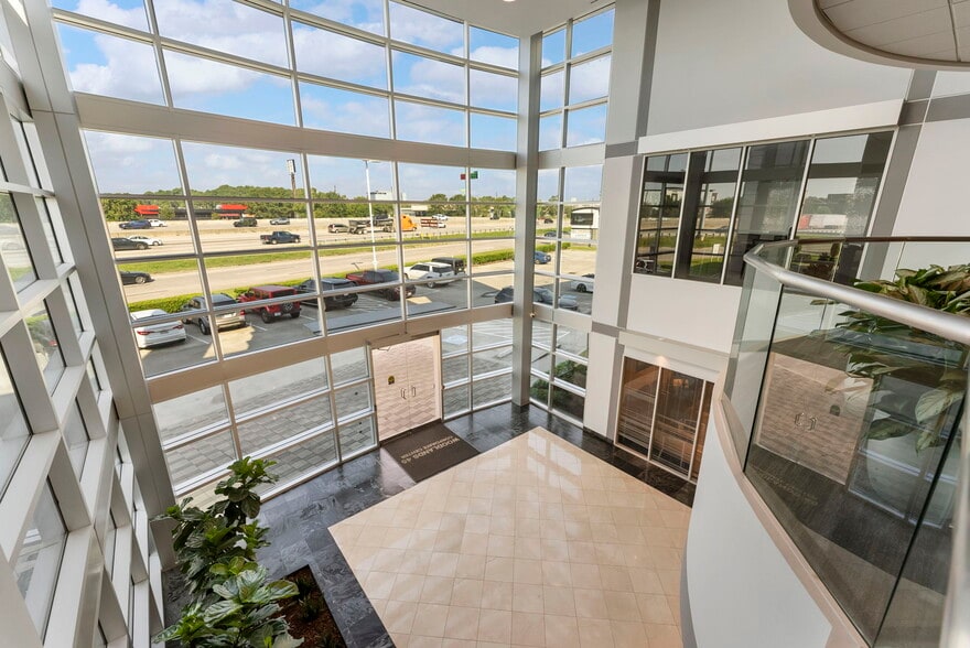 More Photos Of 24624 Interstate 45, Spring Office For Lease