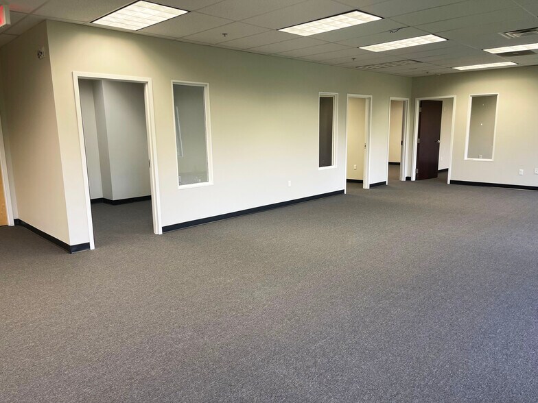 More Photos Of 150A Andover St, Danvers Office For Lease