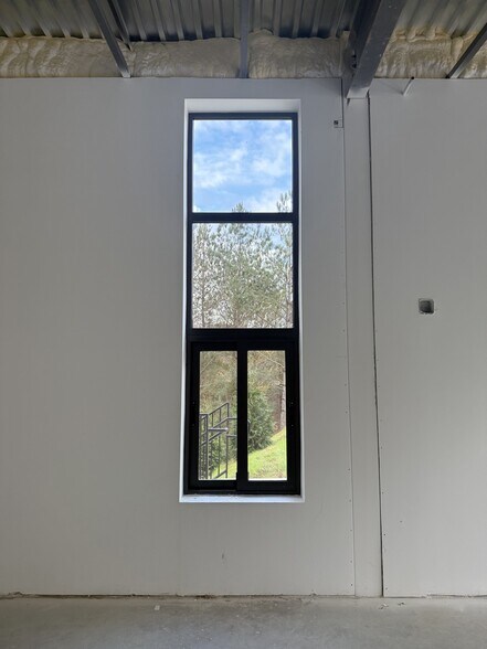 More Photos Of 4560 Satellite Blvd, Duluth General Retail For Sale