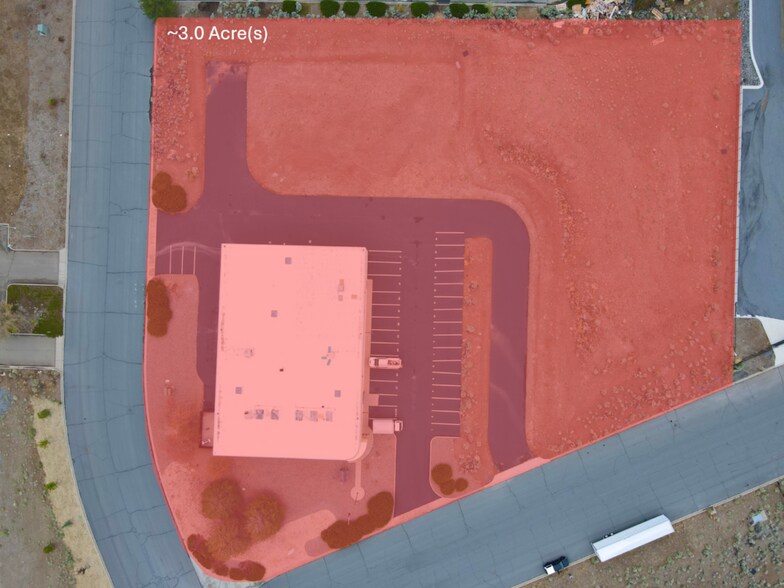 More Photos Of 5 Airpark Vista Blvd, Dayton Manufacturing For Lease