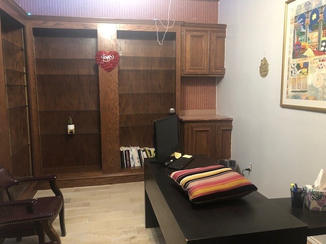 More Photos Of 1001 E Tyler Ave, Harlingen Healthcare For Lease