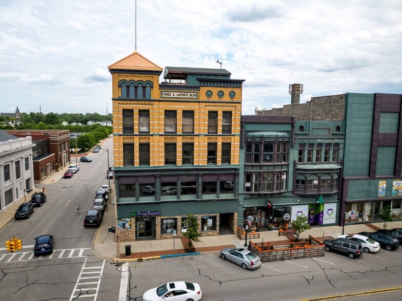 More Photos Of 816-822 Washington Ave, Bay City Office Residential For Sale