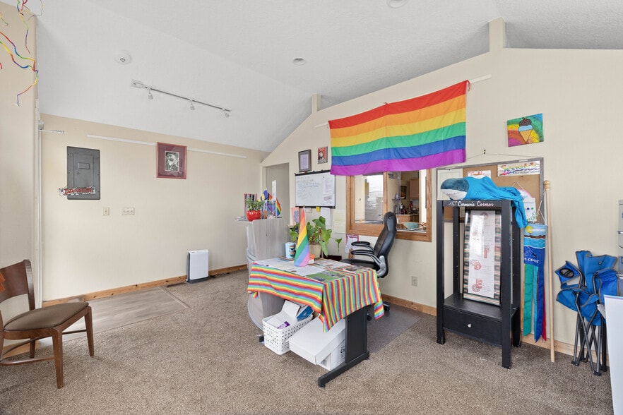 More Photos Of 175 W Bond St, Astoria Storefront Retail Residential For Sale