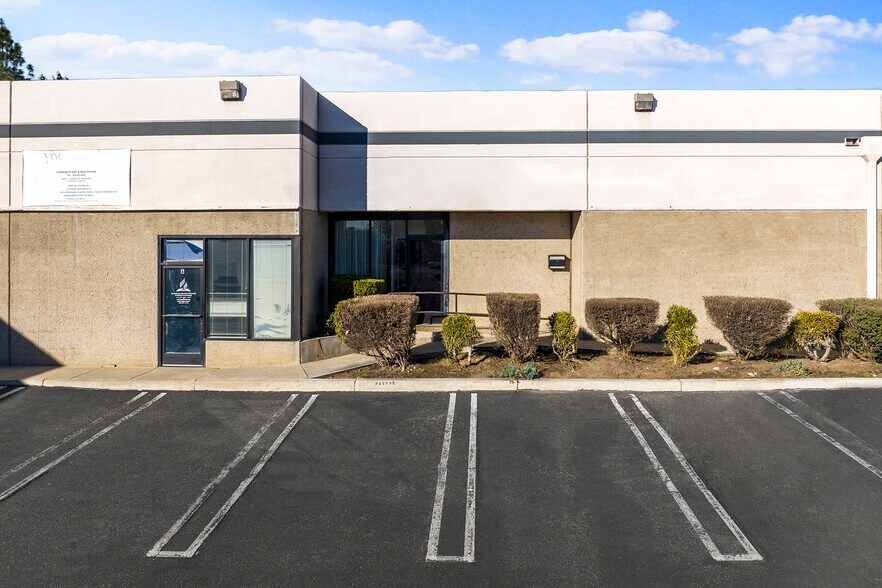 More Photos Of 8768 Helms Ave, Rancho Cucamonga Light Manufacturing For Lease