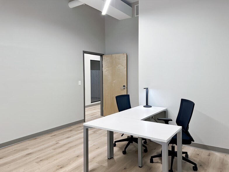 More Photos Of 16-20 E Broad St, Columbus Coworking Space