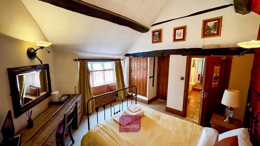 More Photos Of Bridge Foot, Belper Hotel For Sale