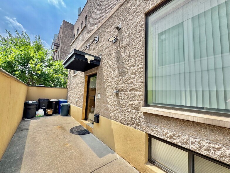 More Photos Of 9916 97th St, Ozone Park Office Residential For Sale