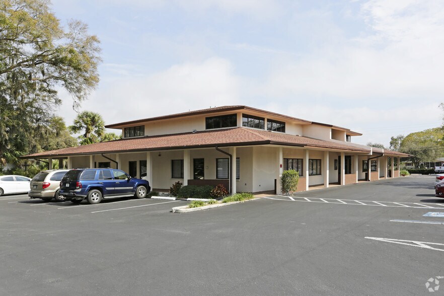 More Photos Of 5550 26th St, Bradenton Medical For Sale