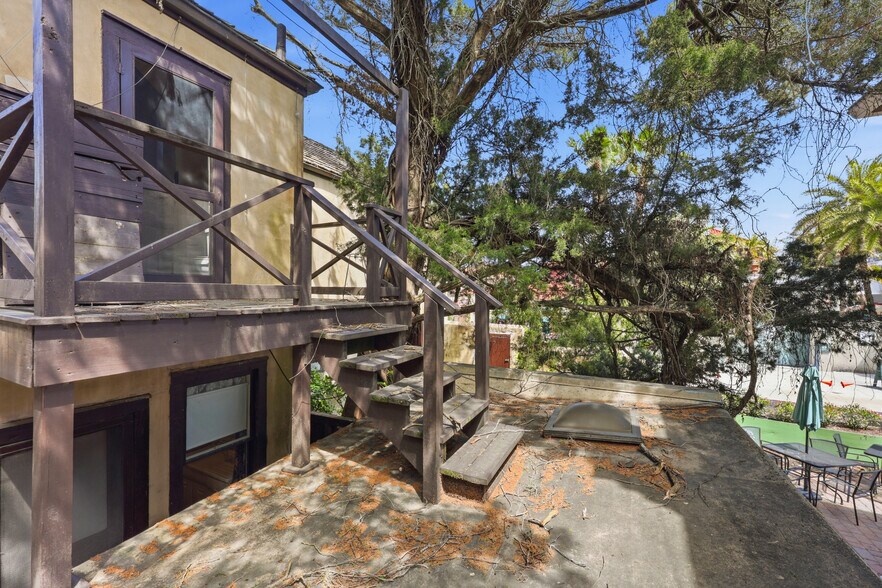 More Photos Of 50 Charlotte St, Saint Augustine Storefront Retail Office For Sale