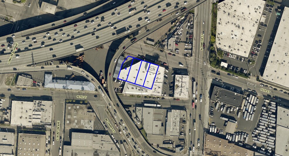 More Photos Of 1760 E 15th St, Los Angeles Warehouse For Lease