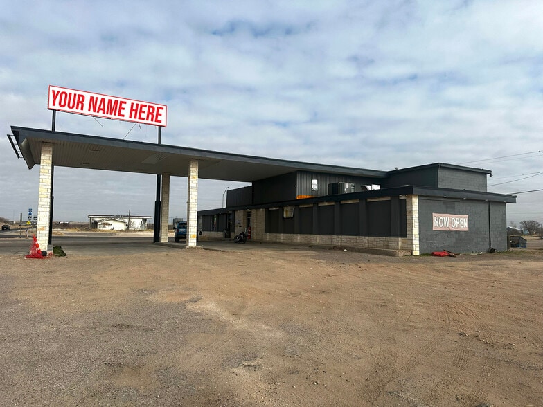 Primary Photo Of 250 E Interstate Highway 20, Penwell Restaurant For Sale