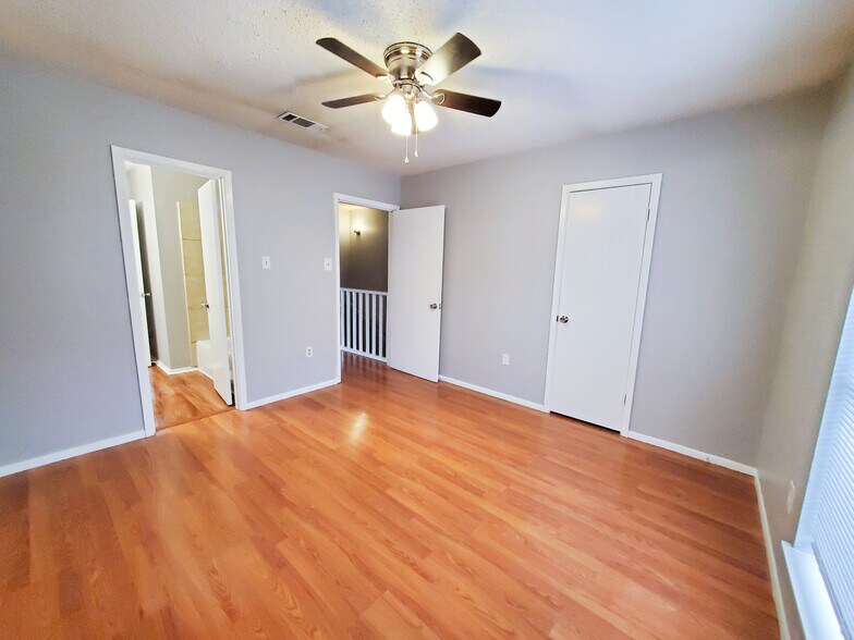 More Photos Of , Baton Rouge Multifamily For Sale