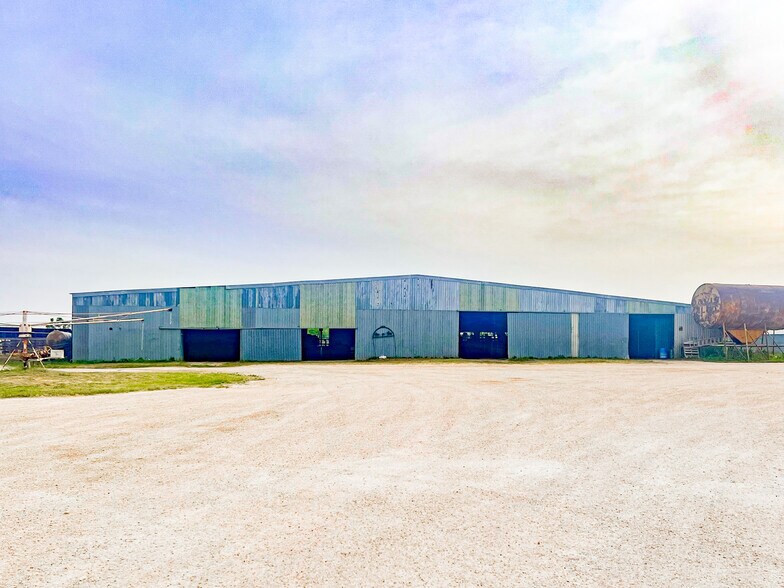 More Photos Of 4901 Eagle Pass Rd, Abilene Warehouse For Sale