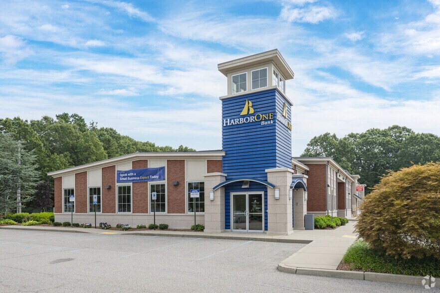 More Photos Of 5750 Post Rd, East Greenwich Medical For Sale