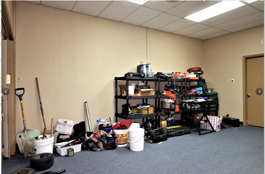 More Photos Of 204 N Meyer St, Taft Religious Facility For Sale