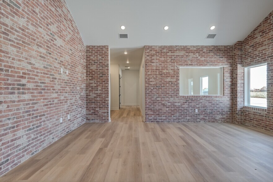 More Photos Of 5311 Private 7320 rd, Lubbock Industrial For Sale