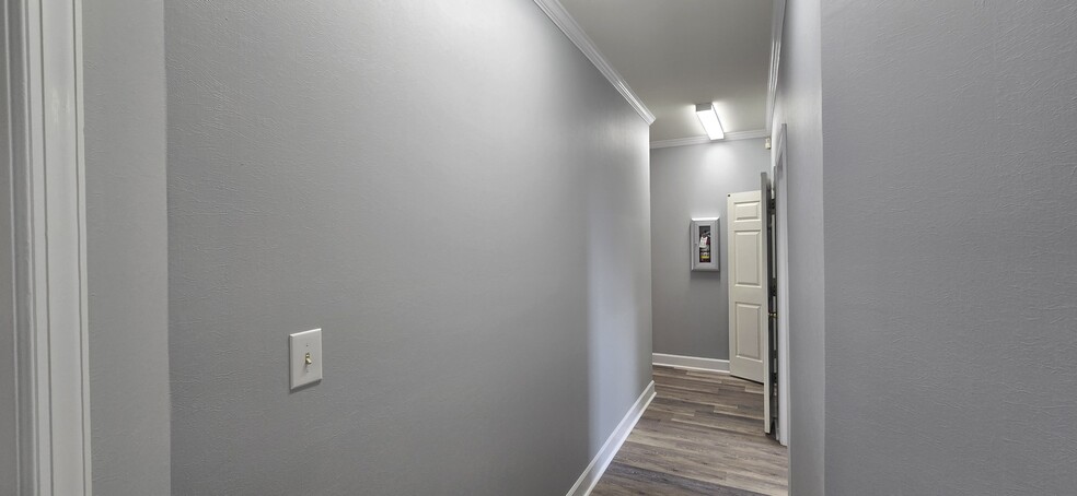 More Photos Of 2525 Raeford Rd, Fayetteville Medical For Sale