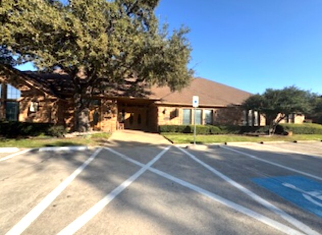More Photos Of 2305 Coit Rd, Plano Unknown For Lease
