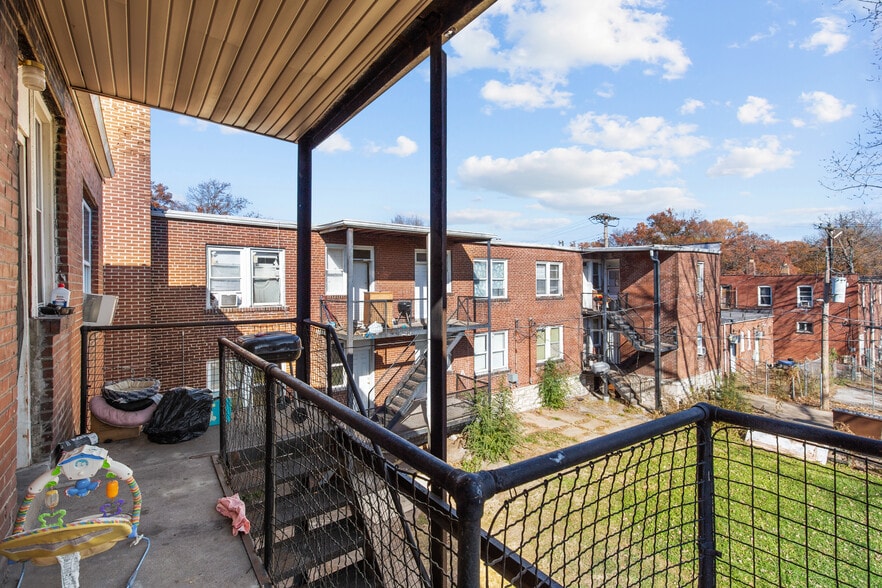 More Photos Of 4981 Rosalie St, Saint Louis Apartments For Sale