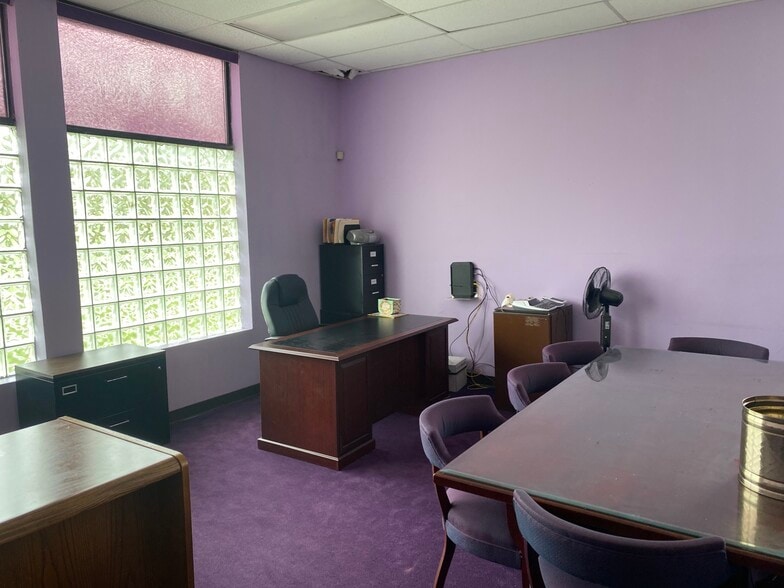 More Photos Of 1330 Crane, Detroit Religious Facility For Lease
