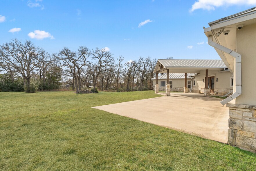 More Photos Of 145 State Loop 92, La Grange Specialty For Sale