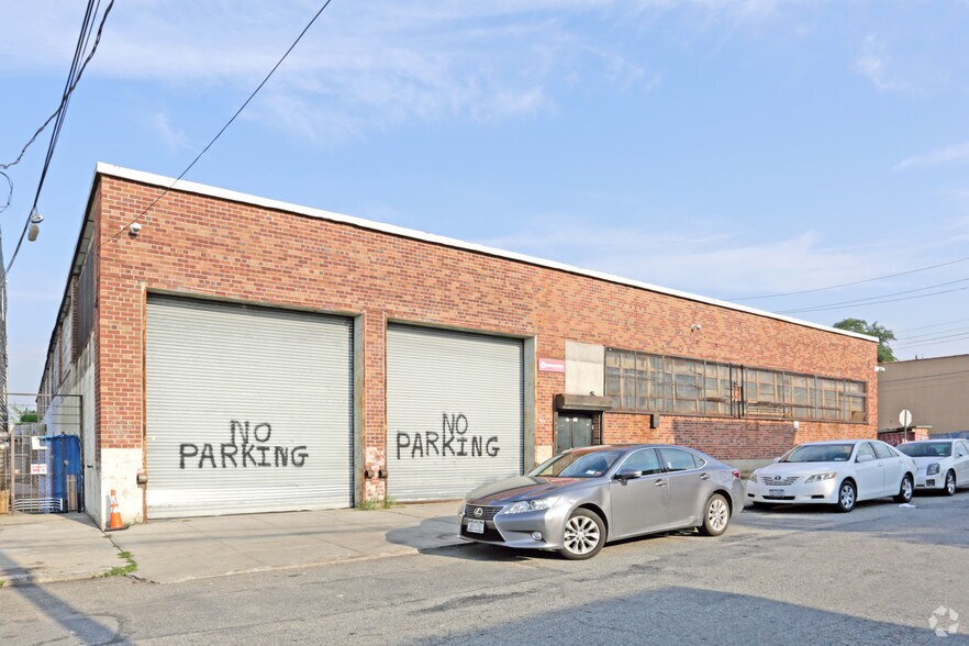 More Photos Of 54-60 46th St, Maspeth Warehouse For Lease