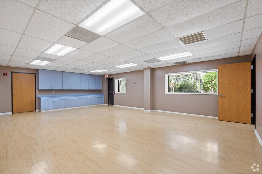 More Photos Of 17810 Spring Creek Forest Dr, Spring Schools For Lease