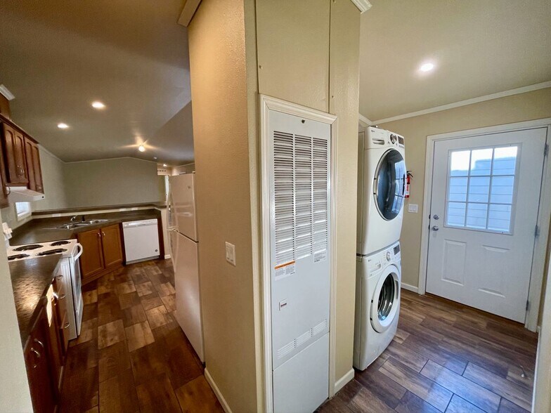 More Photos Of 460 Colfax Avenue, Bennett Manufactured Housing Mobile Home Park For Sale