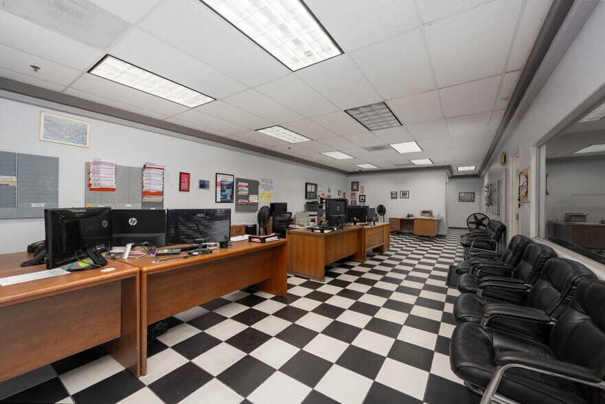 More Photos Of , La Mesa General Retail For Sale