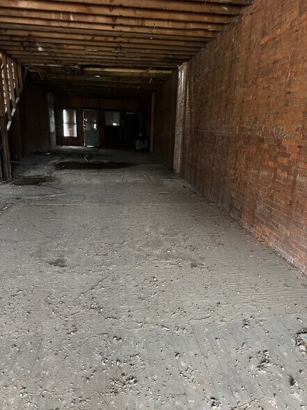 More Photos Of 1314 Niagara St, Niagara Falls Storefront Retail Residential For Sale