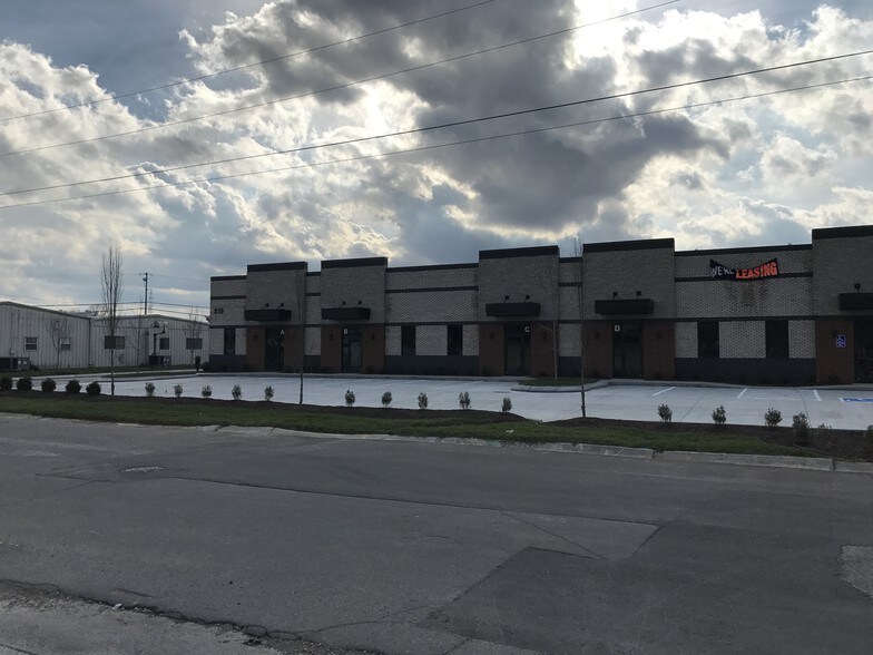 More Photos Of 319 Hickerson Dr, Murfreesboro Light Distribution For Lease