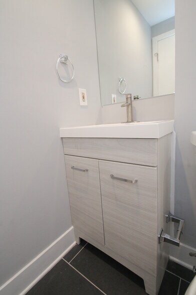 More Photos Of 1518 E Passyunk Ave, Philadelphia Apartments For Sale