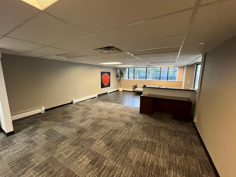 More Photos Of 1087 Forest Ave, Portland Office For Sale
