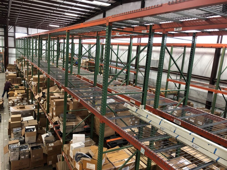 More Photos Of 2209 Hawks Lndg, Fayetteville Warehouse For Lease