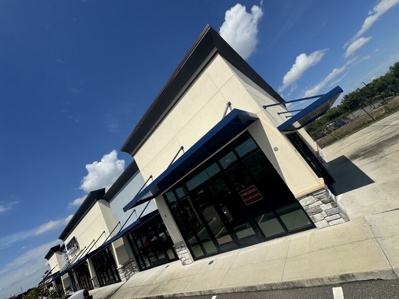 More Photos Of 9070 Progress Blvd, Riverview General Retail For Lease