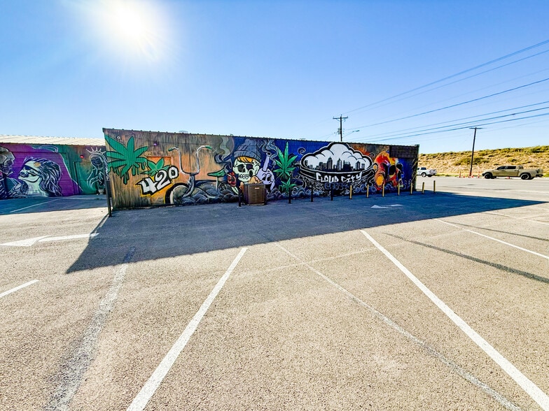 More Photos Of 515 42nd St, Odessa Freestanding For Sale